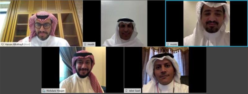 لجنة الاحتراف تناقش آلية عقود اللاعبين المحترفين