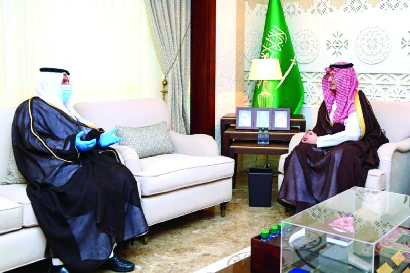 نائب أمير الشرقية: يوجه بفتح المزيد من الفرص المجتمعية