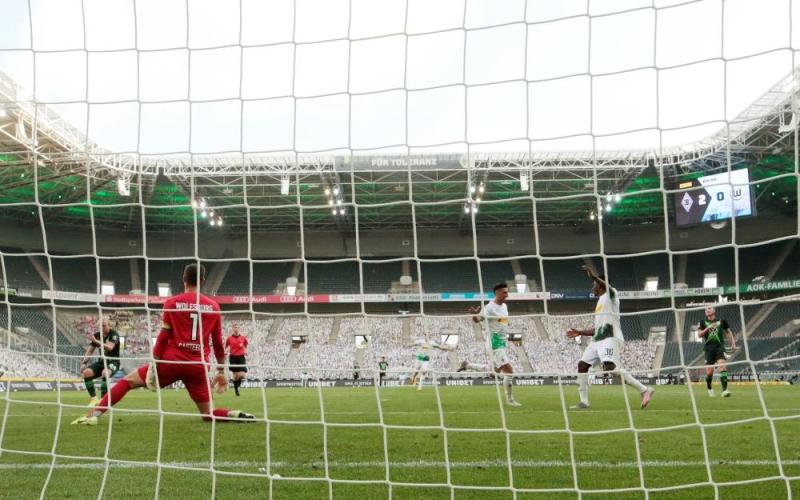 المشجعون يعودون للمدرجات في نهائي كأس ألمانيا