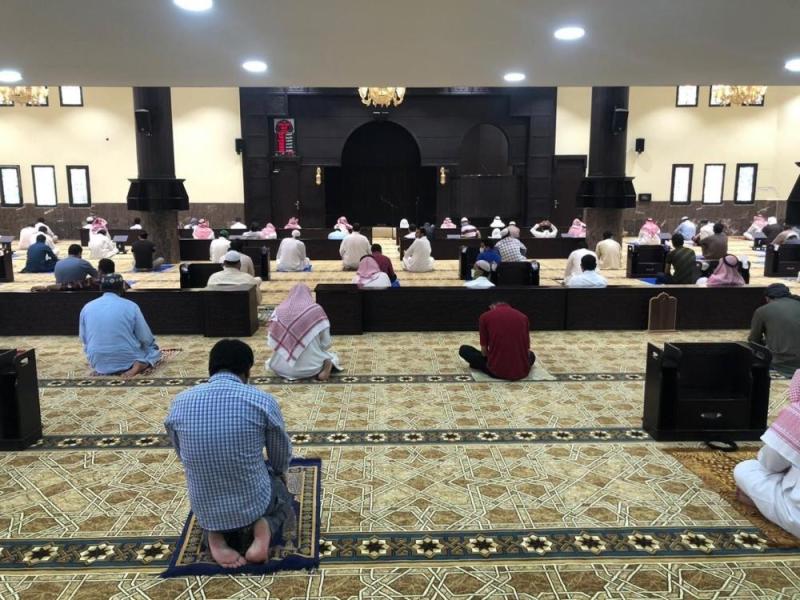 نقاط فرز وفحص أولية لـ 23 جامع بالرياض