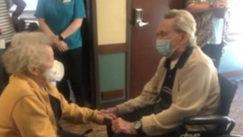 أمريكا تُسجل 308 وفيات و27 ألف إصابة بكورونا