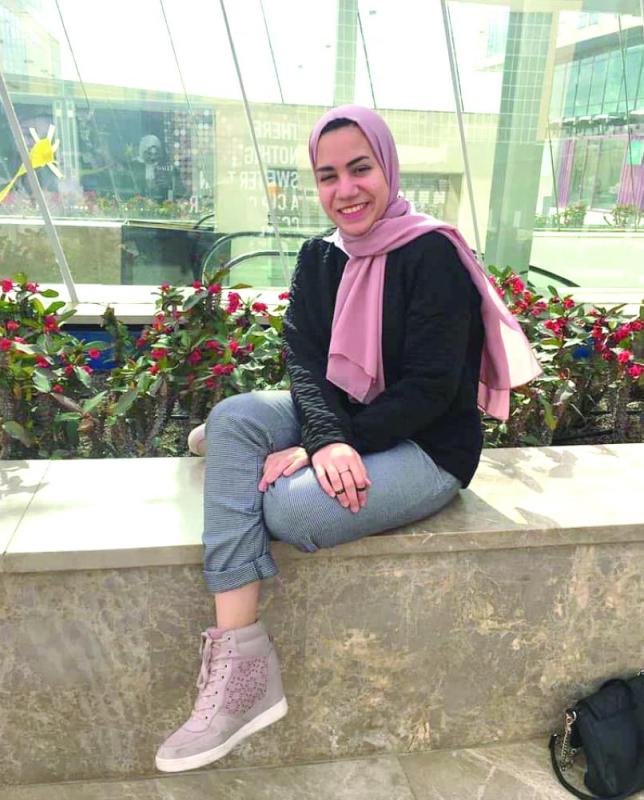 اللقاءات الثقافية الافتراضية لا تعوض النشاط المباشر