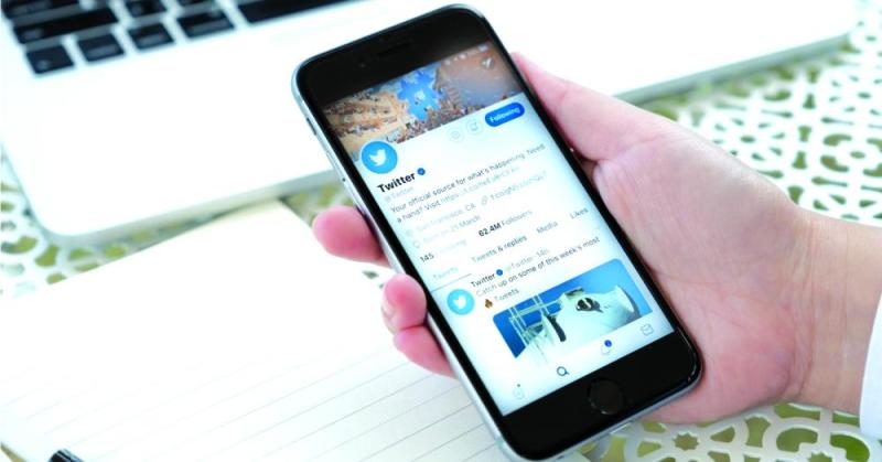 «التغريد بالصوت» يثير موجة غضب ضد «تويتر»