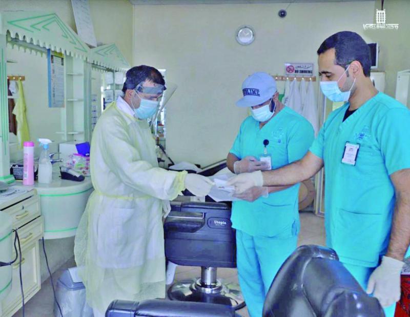 تفتيش 40 صالون حلاقة برأس تنورة