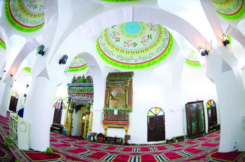 «فرسان».. متعة السياحة في 90 جزيرة