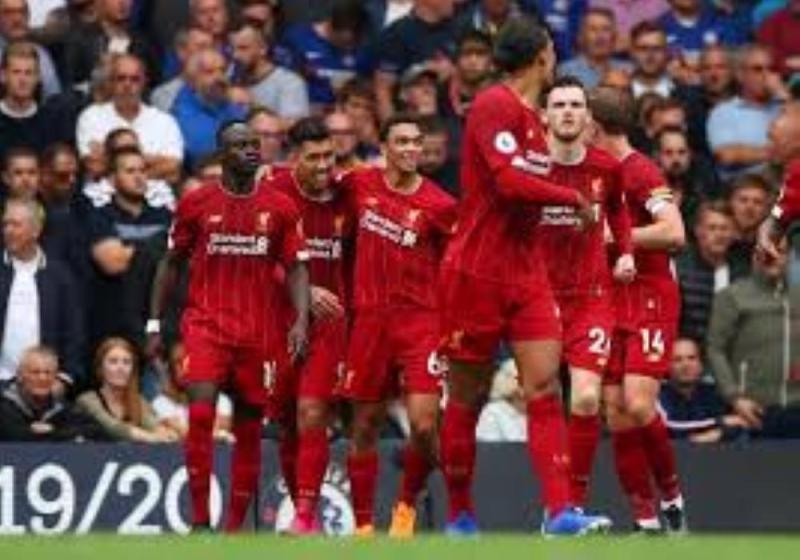 ليفربول يقترب من اللقب بفوزه على بالاس برباعية نظيفة