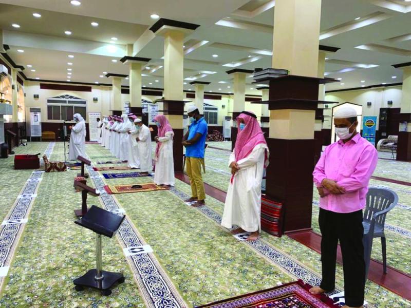 صلاة الجمعة بـ233 جامعا «مؤقتا» في الأحساء