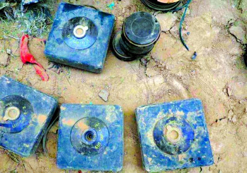 «مسام» ينتزع 1185 لغما حوثيا من الأراضي اليمنية