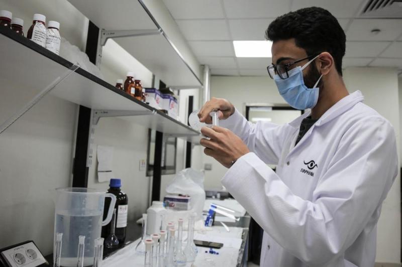 مصر .. بدء استخدام عقار ريمديسفير لعلاج كورونا 