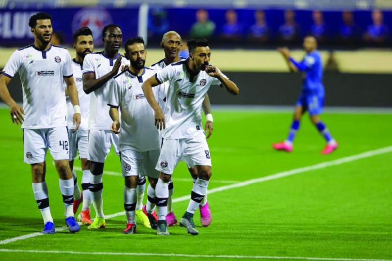 - بعزيمة الأبطال سنبقى بين الكبار