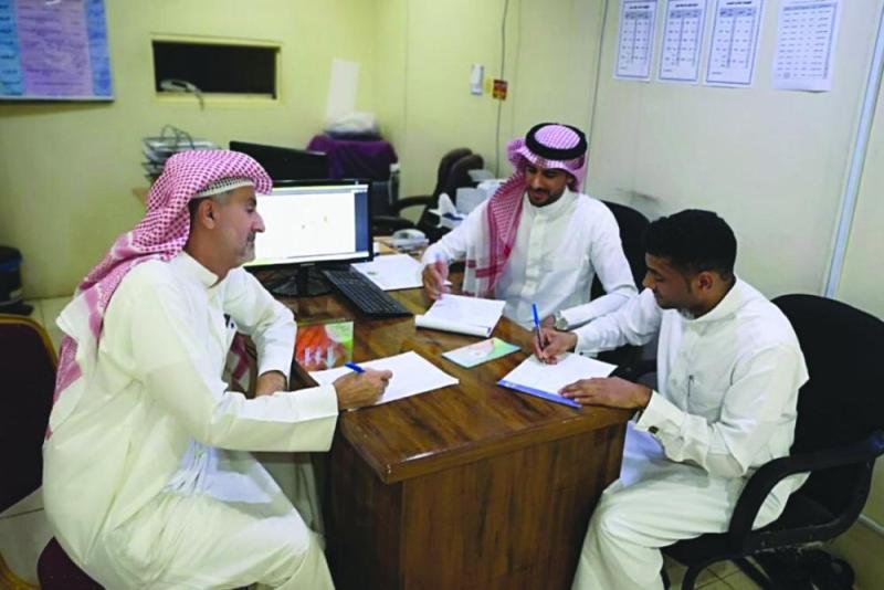 23 ألفا مساعدات لأسر السجناء في تاروت