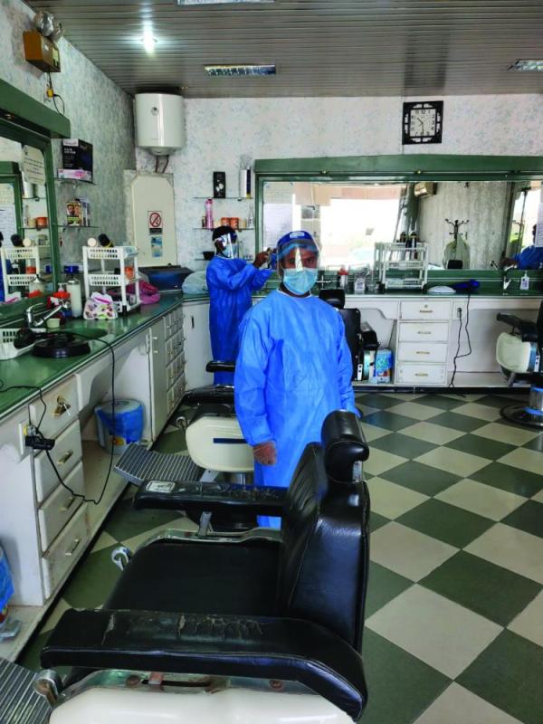 جولات رقابية على «الحلاقة» و»التجميل»