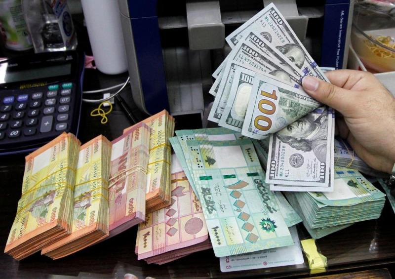 الدولار يستعيد عافيته مع ارتفاع الوظائف الأمريكية
