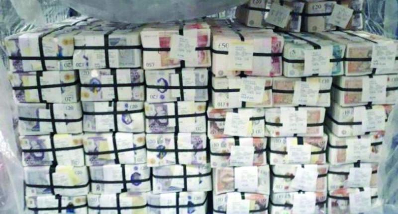 اختراق «إنكروشات» يطيح بأباطرة الجريمة