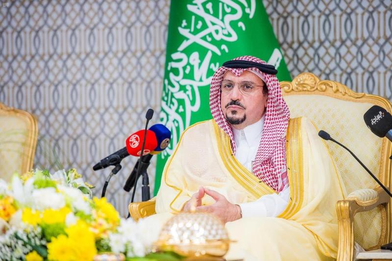 أمير القصيم يدشن «مستشفى الإبل» الأكبر عالميًا
