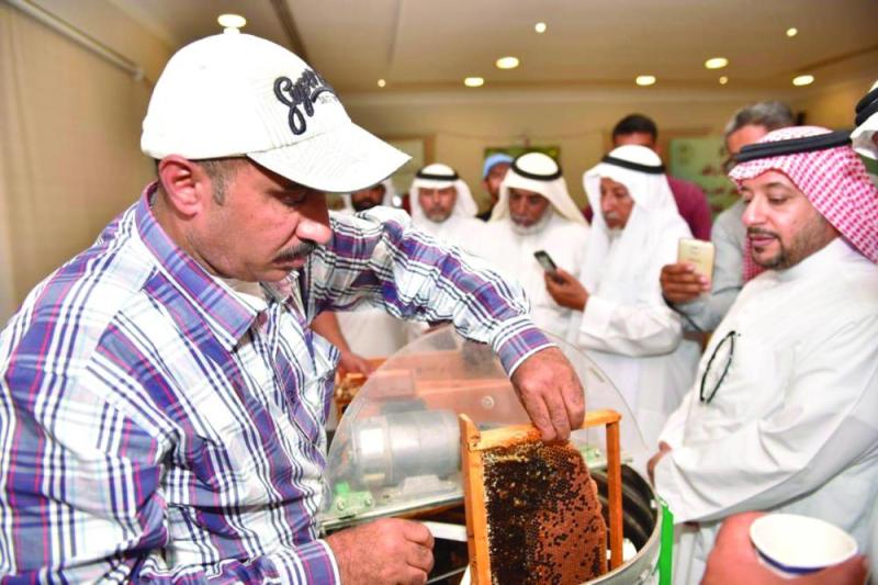 109 مناحل تنتج 1.2 طن عسل في الأحساء