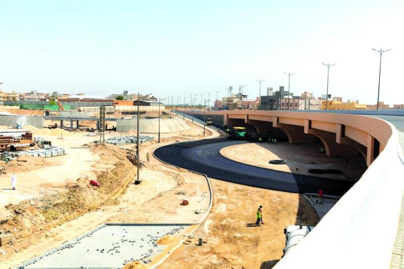 «الطرق» و«الجسور» على طاولة بلدي الأحساء