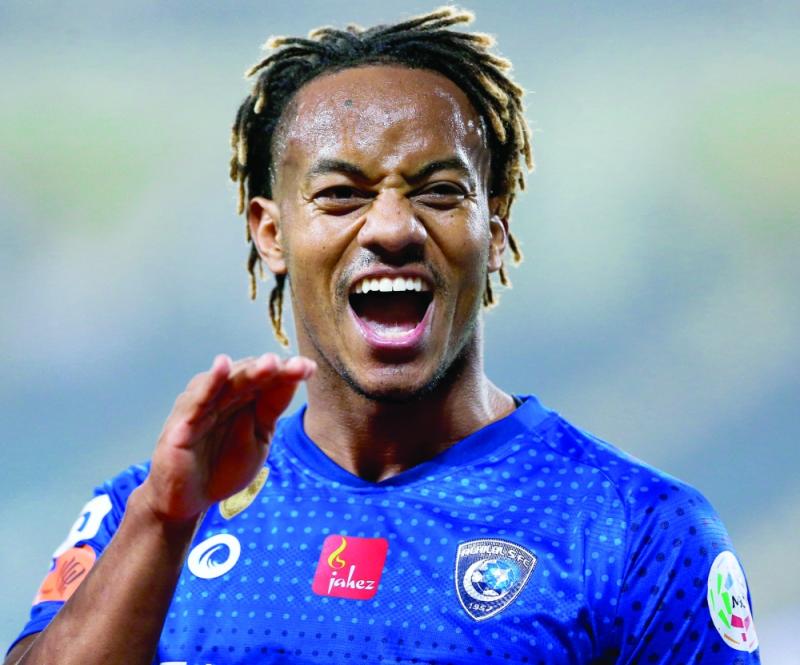 كاريلو.. باق مع الهلال حتى أكتوبر