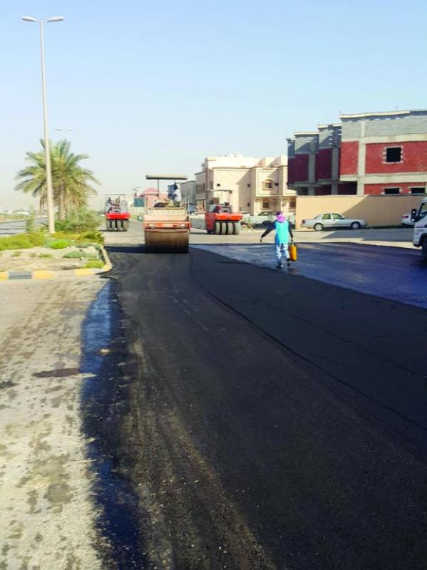سفلتة ورصف 10 آلاف متر بطرق الجبيل