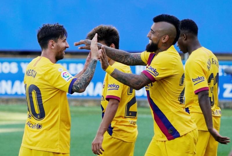 برشلونة يختتم موسمه بمهرجان تهديفي