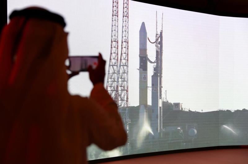 نجاح إطلاق 