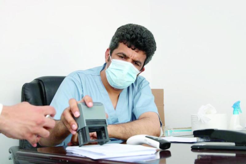 المنافذ البرية تستقبل المواطنين العائدين من الخارج