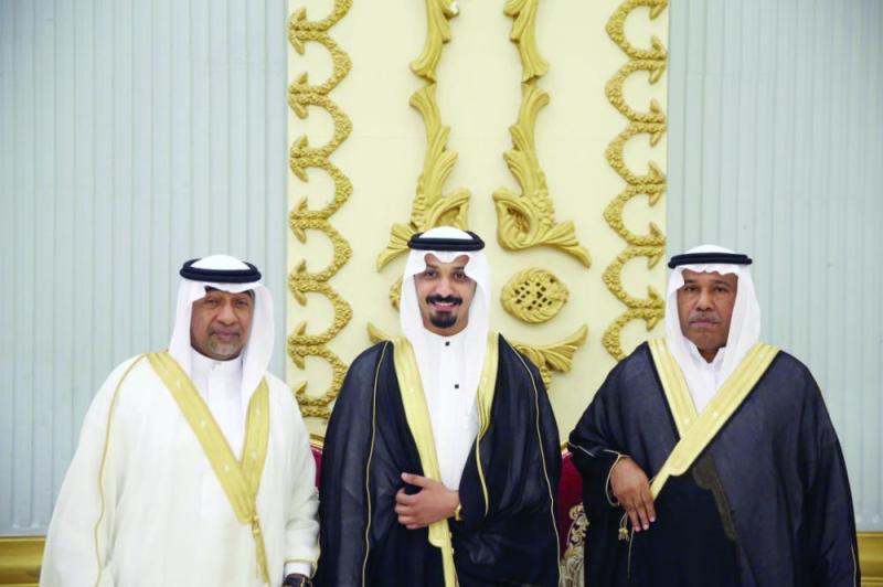 «سمنودي» يحتفل بزواجه
