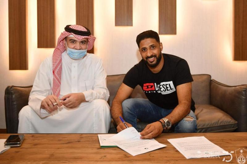 الأهلي يجدد عقد المسيليم حتى 2023