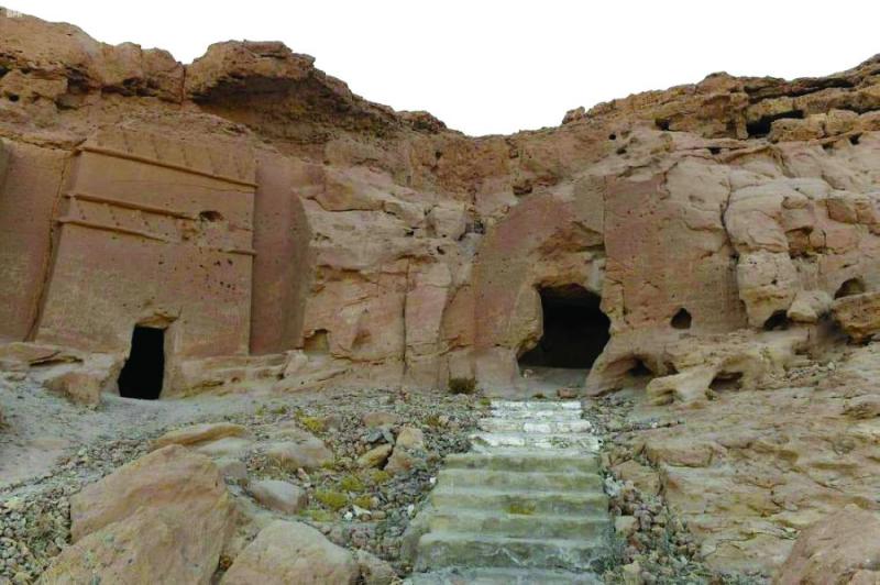 «مغارات شعيب».. شاهدة على العصور