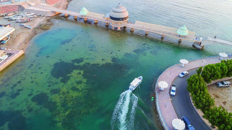 عبق التاريخ
يفوح من 10 وجهات سياحية سعودية
