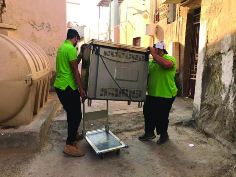100 «صانع فرحة» لـ 175 أسرة بالأحساء