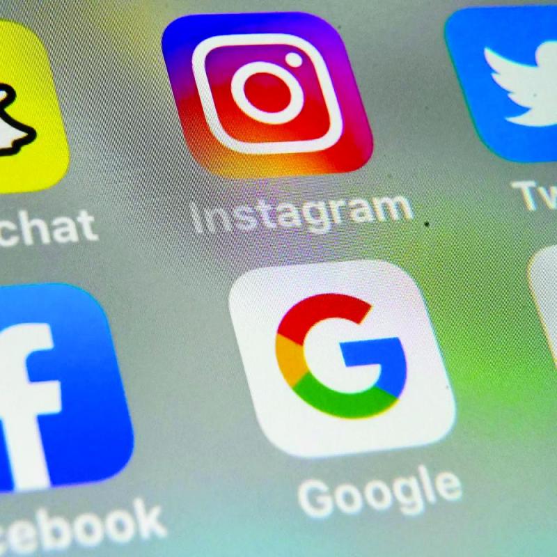 إجبار عمالقة التكنولوجيا على الدفع مقابل الأخبار