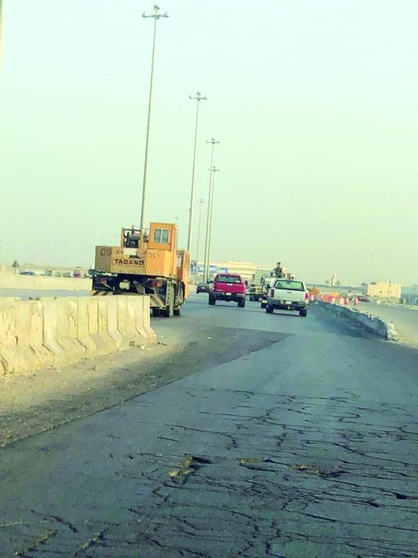 طريق أبو حدرية.. «محلك سر»