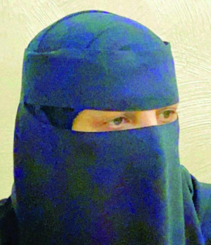 تشكيلية: الفن مقصد وطني جدير بالاهتمام والدعم