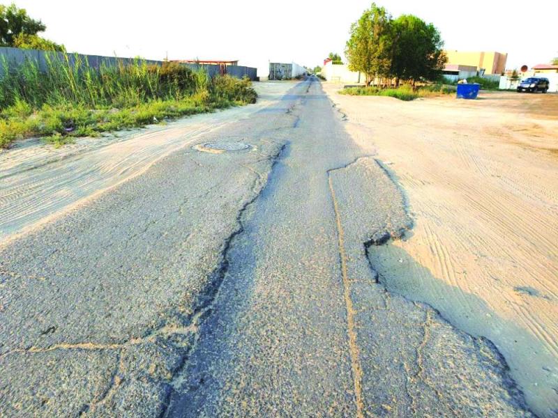 صفوى.. «شارع المزارع» بلا صيانة منذ 30 عاما