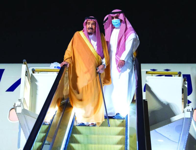 الملك يصل إلى «نيوم» للراحة والاستجمام