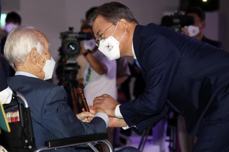 كوريا الجنوبية تسجل أعلى عدد من الإصابة بكورونا منذ بداية مارس