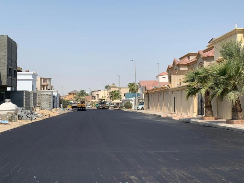تأهيل وإعادة سفلتة شوارع «خزامى الخبر»