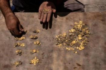  العثور على كنز من الذهب عمره  1200 عاما في فلسطين