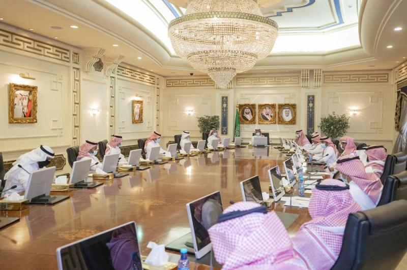 وزير الرياضة يجتمع بممثلي أندية الدرجتين الأولى والثانية