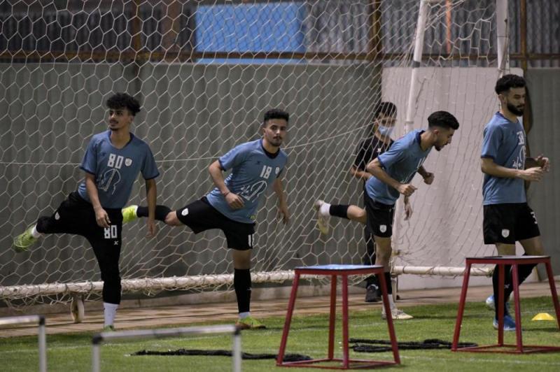 الشباب يعاود تدريباته استعدادا للأهلي
