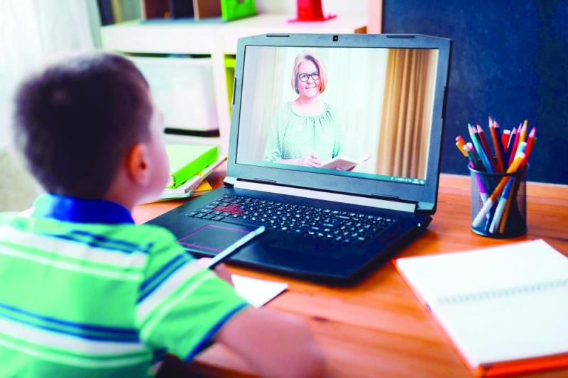 «سنة ثانية» تعليم عن بعد