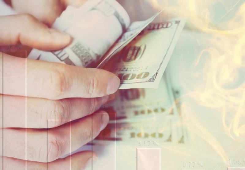 الدولار قرب أدنى مستوى في أسبوع