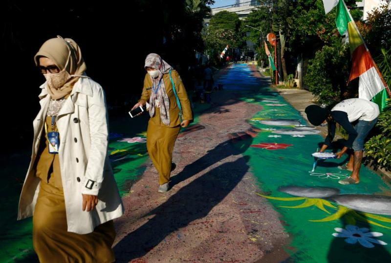 لليوم الثالث.. أكبر زيادة في إصابات كورونا بإندونيسيا