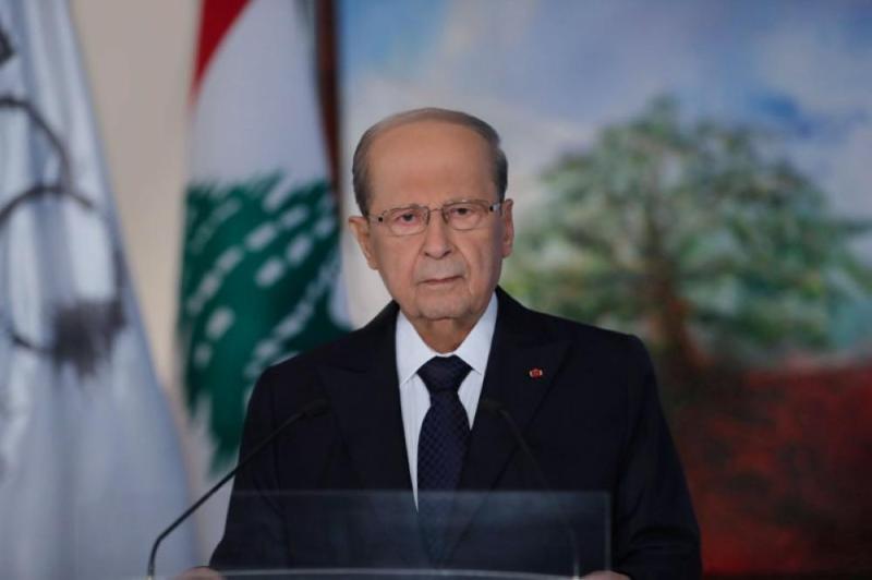 «عون» يدعو إلى إعلان لبنان دولة مدنية