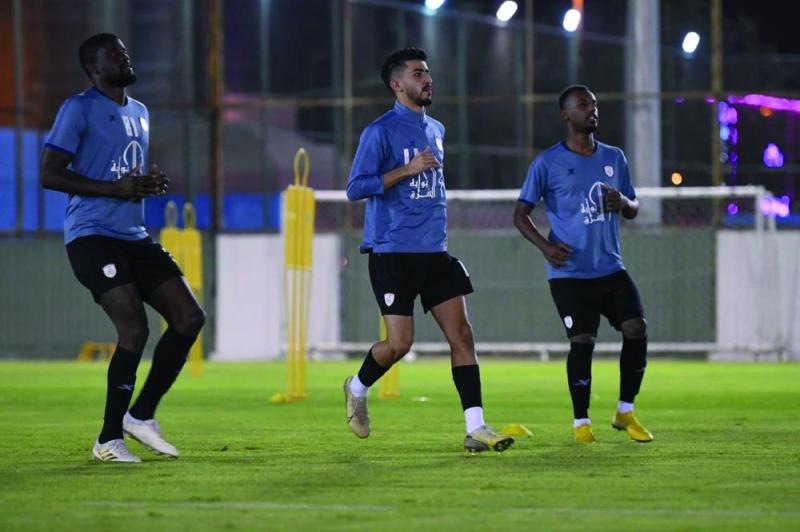 الشباب يستعد للهلال «باجتماع الرئيس»