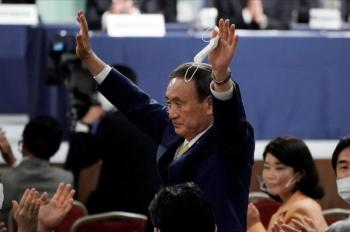 الحزب الحاكم في اليابان ينتخب يوشيهيدي سوجا لخلافة آبي