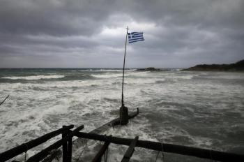 عاصفة ميديكين تضرب الجزر اليونانية