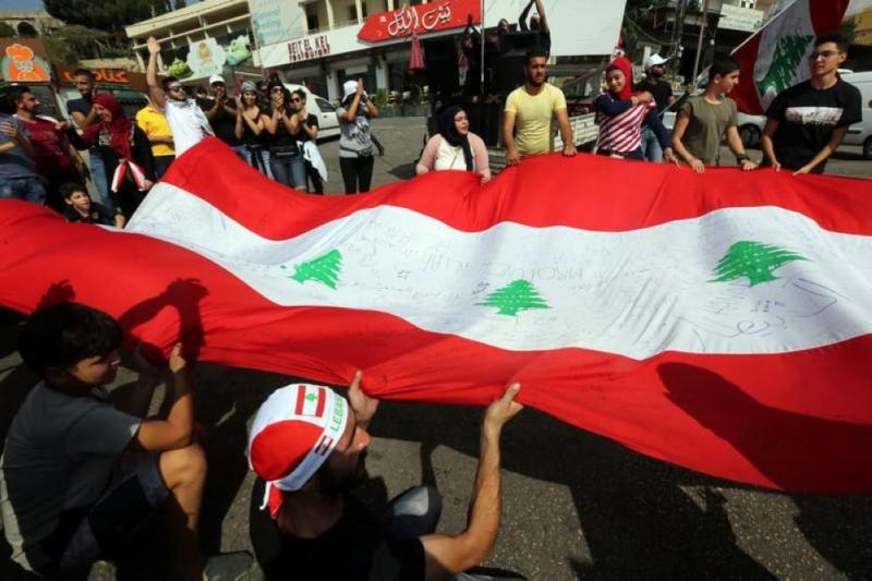 وزير داخلية لبنان يرفض الاغلاق بسبب كورونا: المجتمع ليس