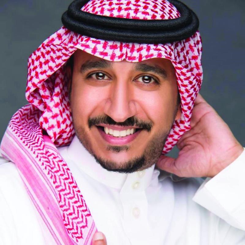 المشعل يتغنى بحب الوطن في «دار الكرم»